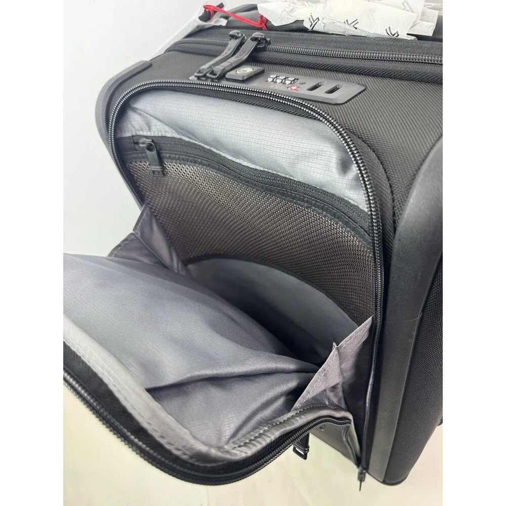 Tumi Alpha 3 International Expandable 4 Wheeled CarryOn Spinner Suitcase Luggage